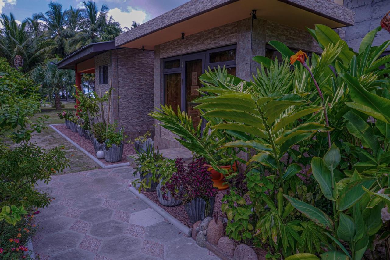 Anse Kerlan Beach Chalets المظهر الخارجي الصورة