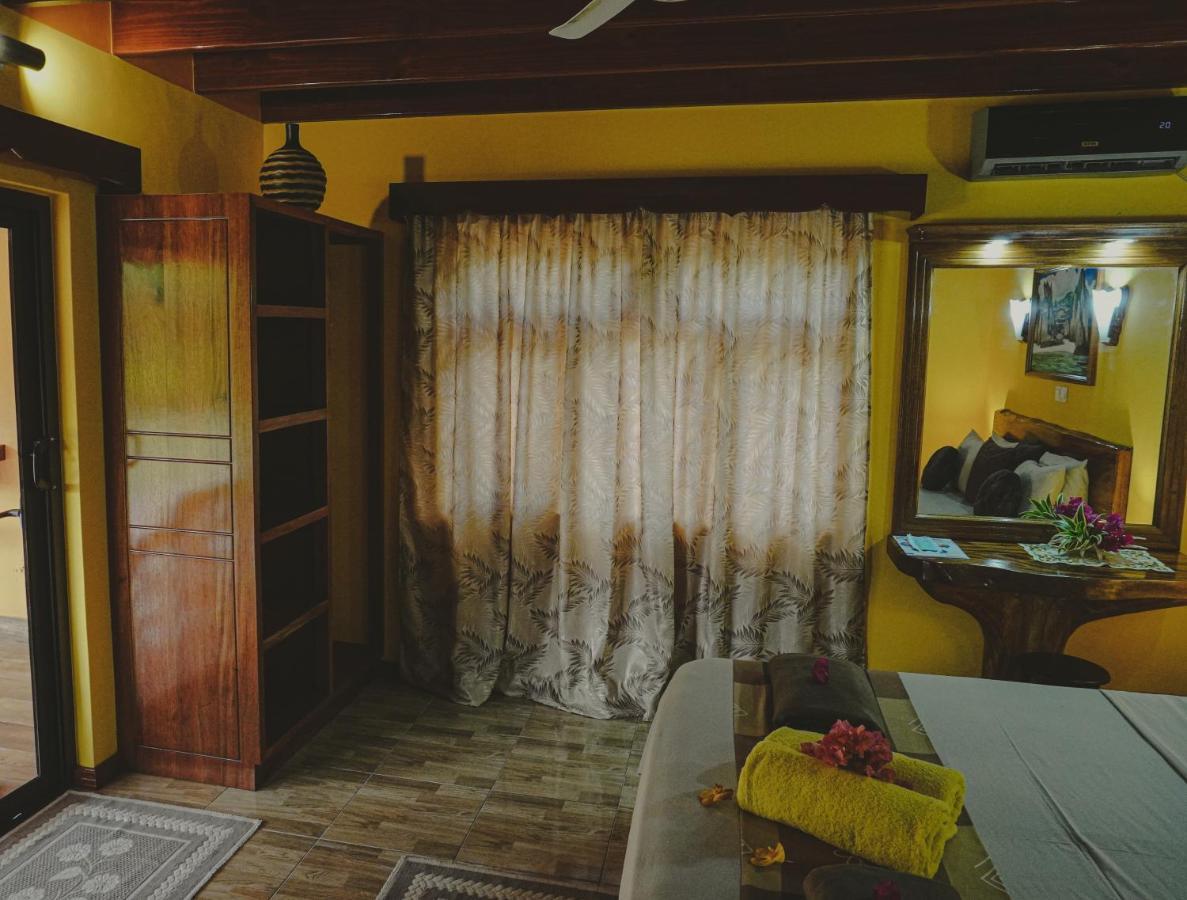 Anse Kerlan Beach Chalets المظهر الخارجي الصورة