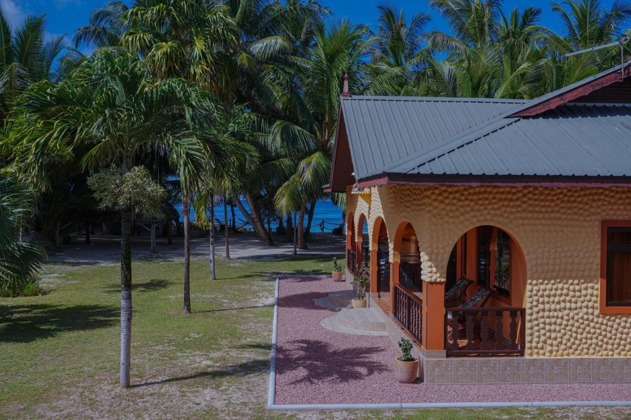 Anse Kerlan Beach Chalets المظهر الخارجي الصورة