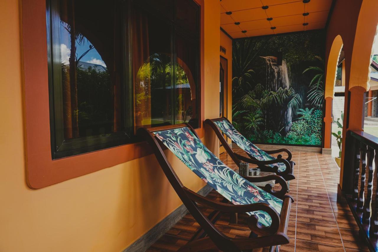 Anse Kerlan Beach Chalets المظهر الخارجي الصورة