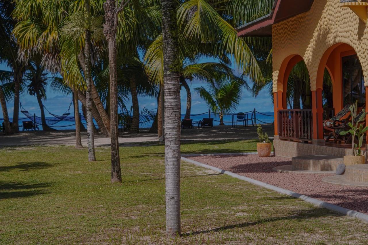 Anse Kerlan Beach Chalets المظهر الخارجي الصورة