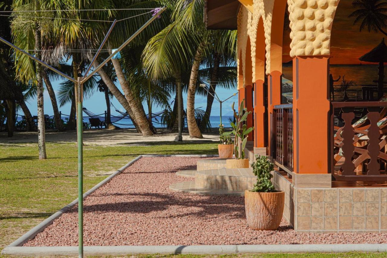 Anse Kerlan Beach Chalets المظهر الخارجي الصورة