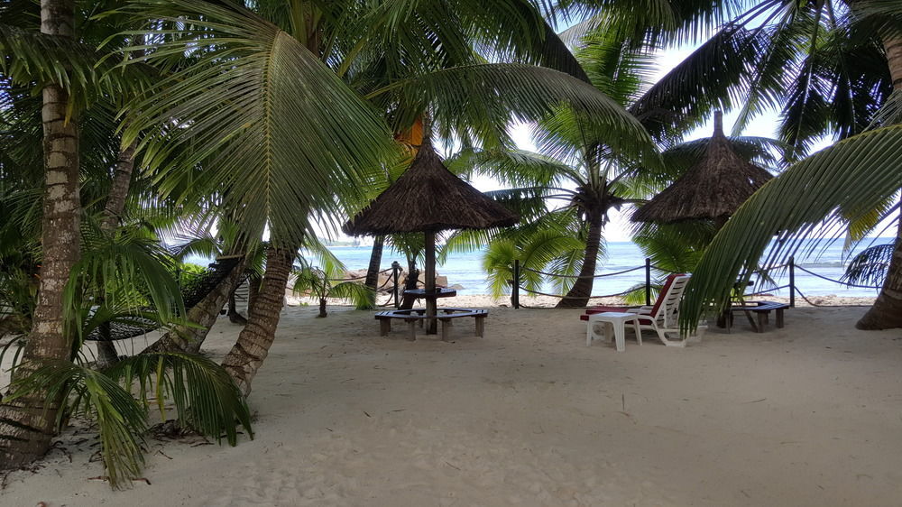 Anse Kerlan Beach Chalets المظهر الخارجي الصورة